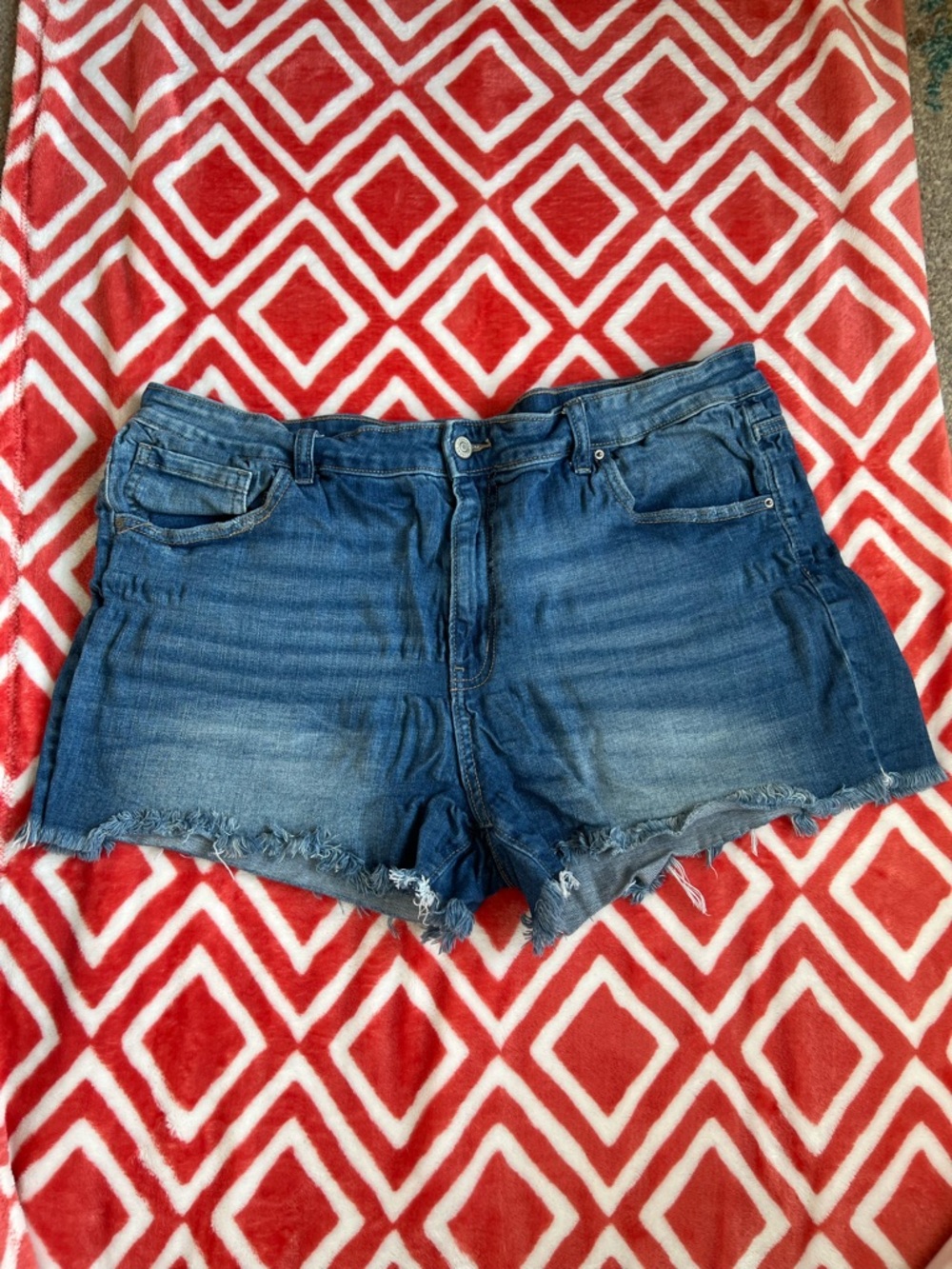 Zenana Outfitters Dark Blue Distressed Jean Shorts